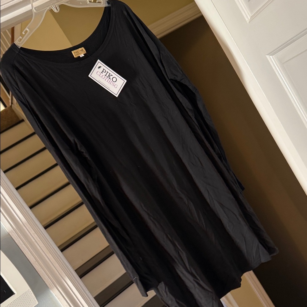 Piko 1988 Classic Black Top
